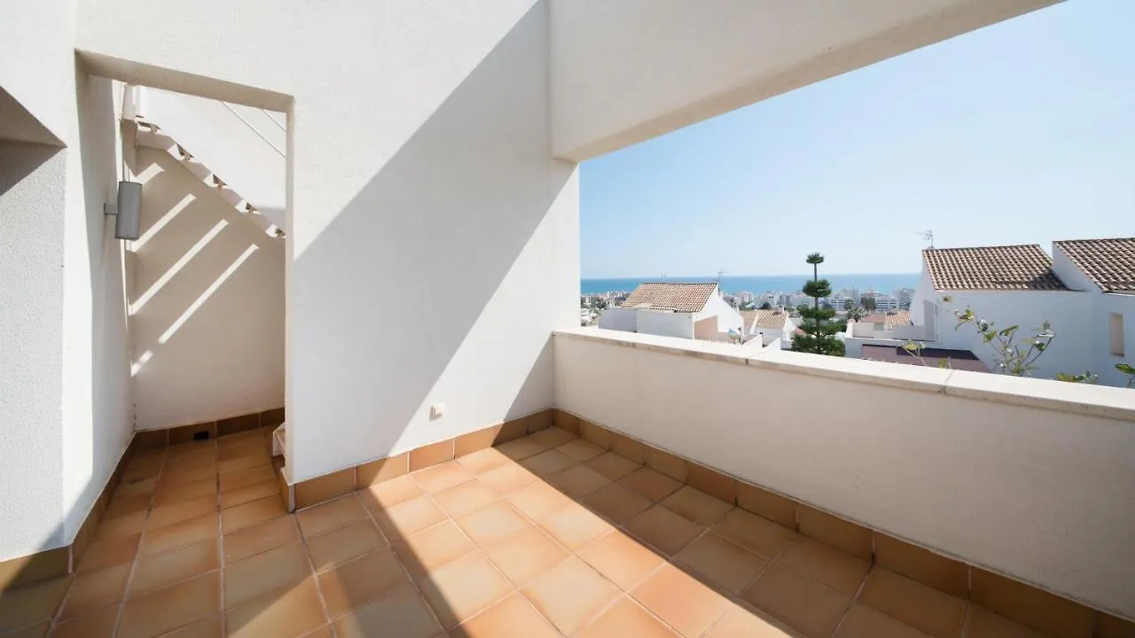 R64 Deluxe Villa Deja Vu Calafell Spain