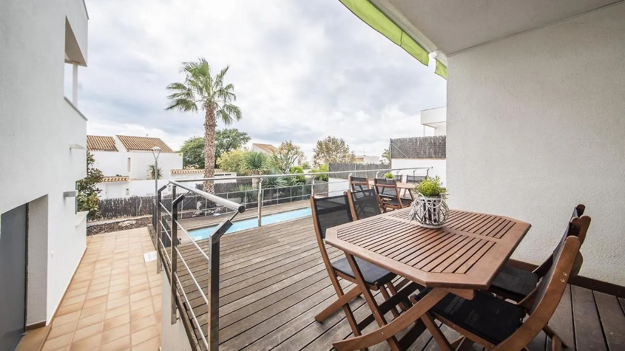 R64 Deluxe Villa Deja Vu Calafell